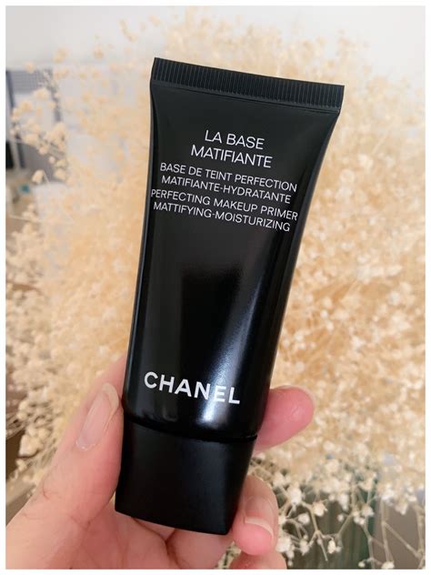 LA BASE MATIFIANTE Perfecting Makeup Primer 